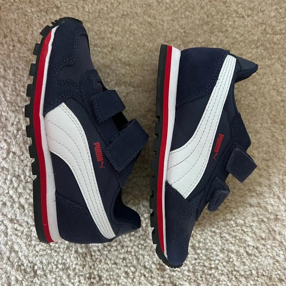 NWOT PUMA ST RUNNER Toddler shoes - Picture 4 of 8